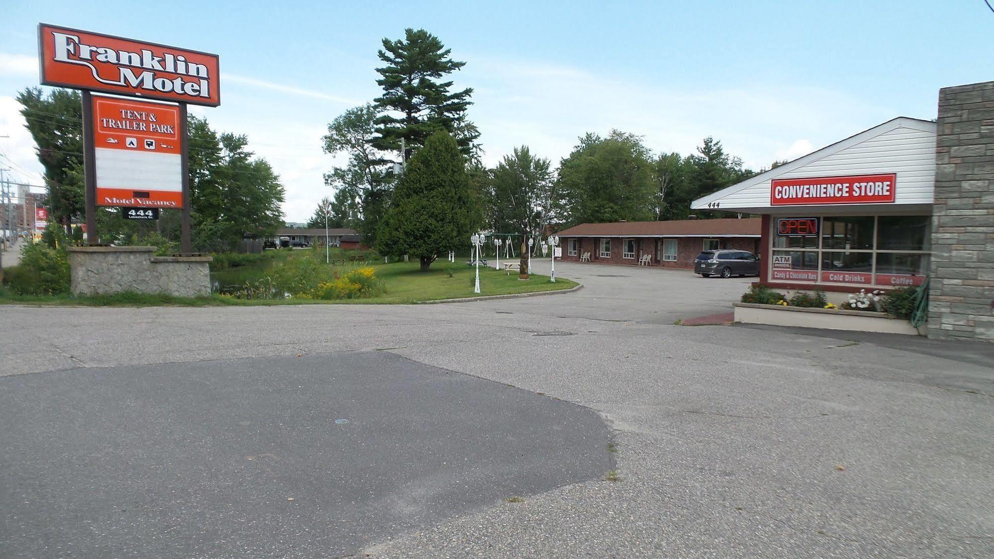 Franklin Motel, Tent & Trailer Park North Bay Luaran gambar