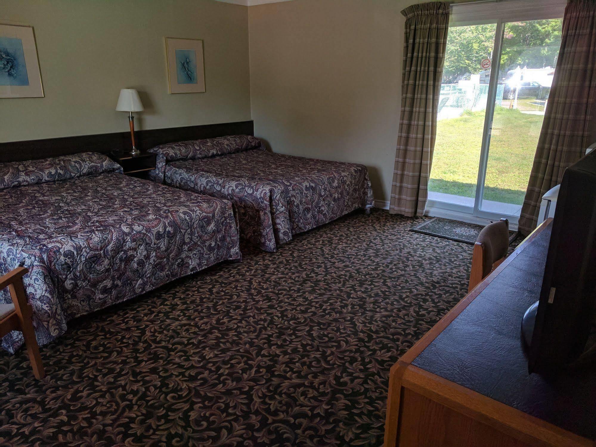 Franklin Motel, Tent & Trailer Park North Bay Luaran gambar